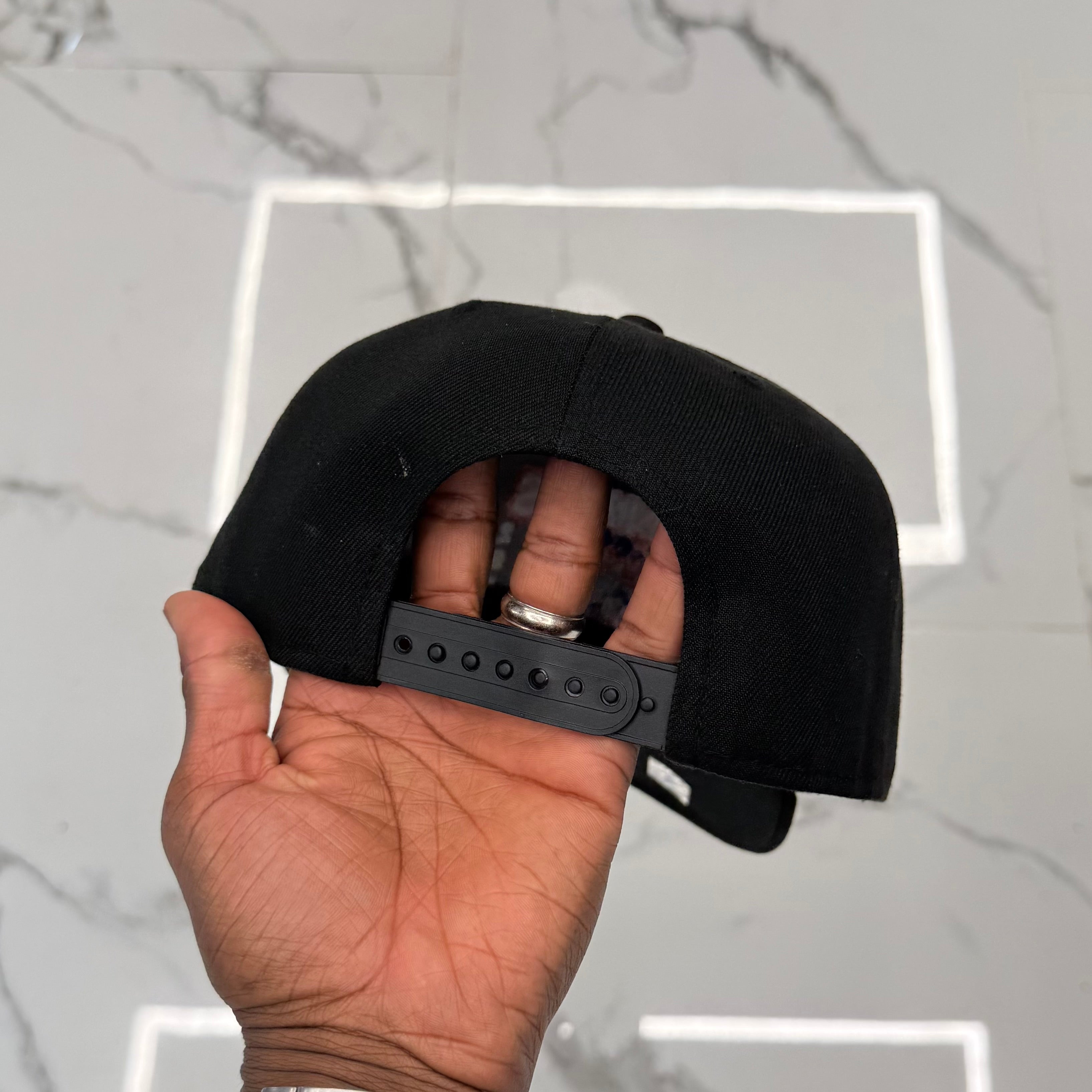 New York Knicks NBA 2026 Finals Net Black 950 Classic Snap Back