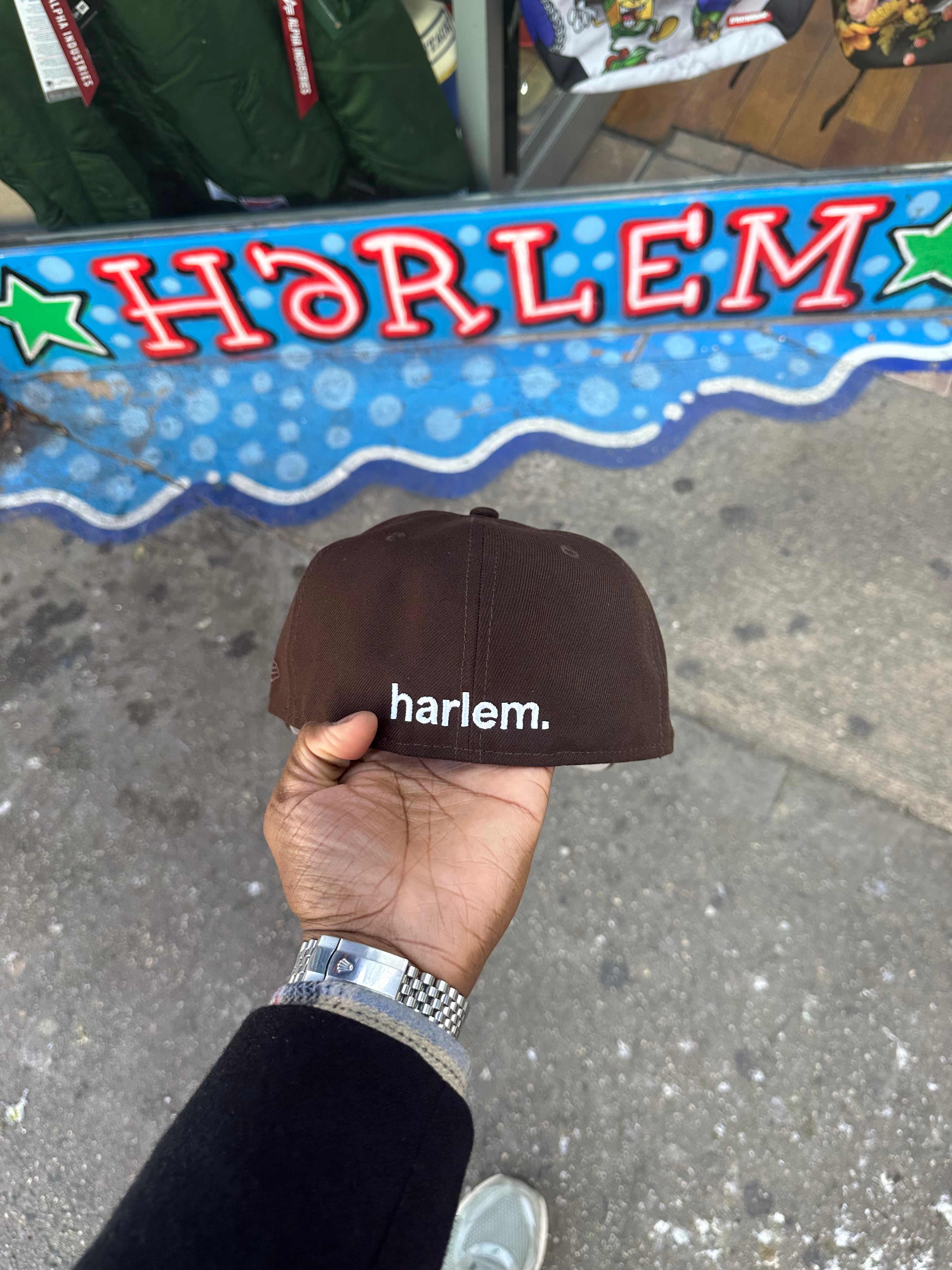 Harlem Dark Brown Creme Outline 5950 Fitted