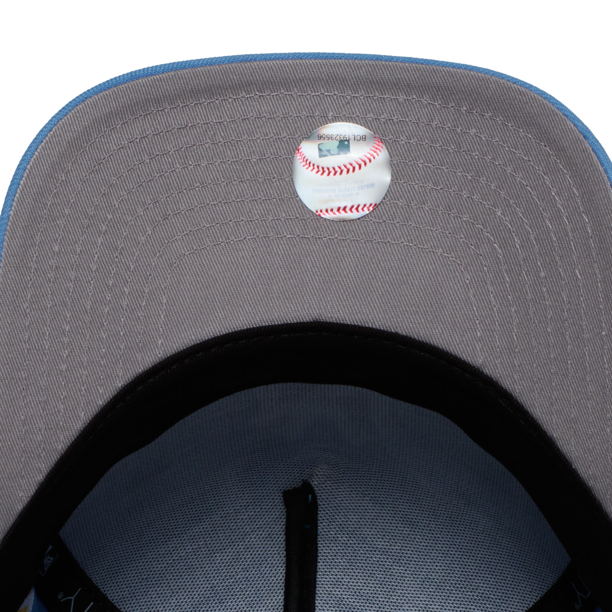 New York Yankees Sky Blue 950 AFrame 99 WS Snap Back