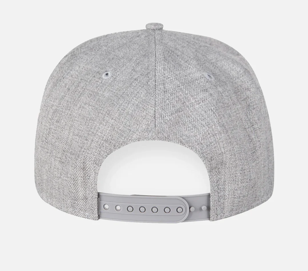 Roc Nation Paper Planes Heather Grey 950 Snap Back