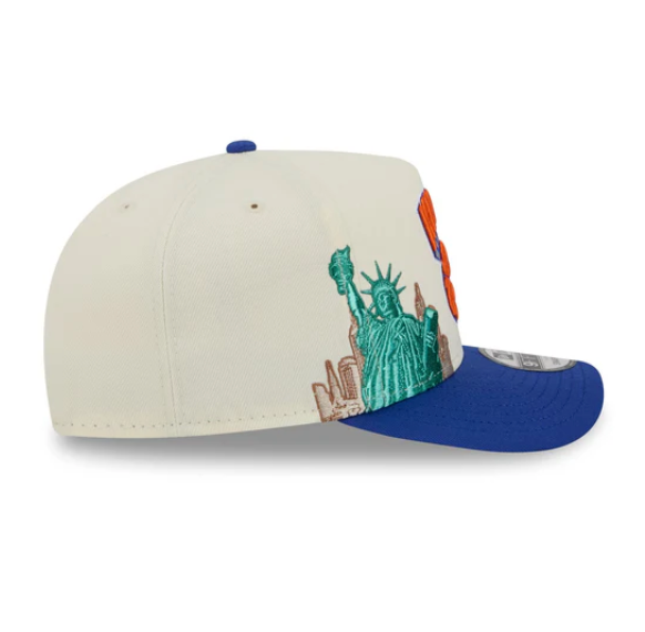 New York Knicks HWC Chrome White 9FIFTY A-Frame Snapback