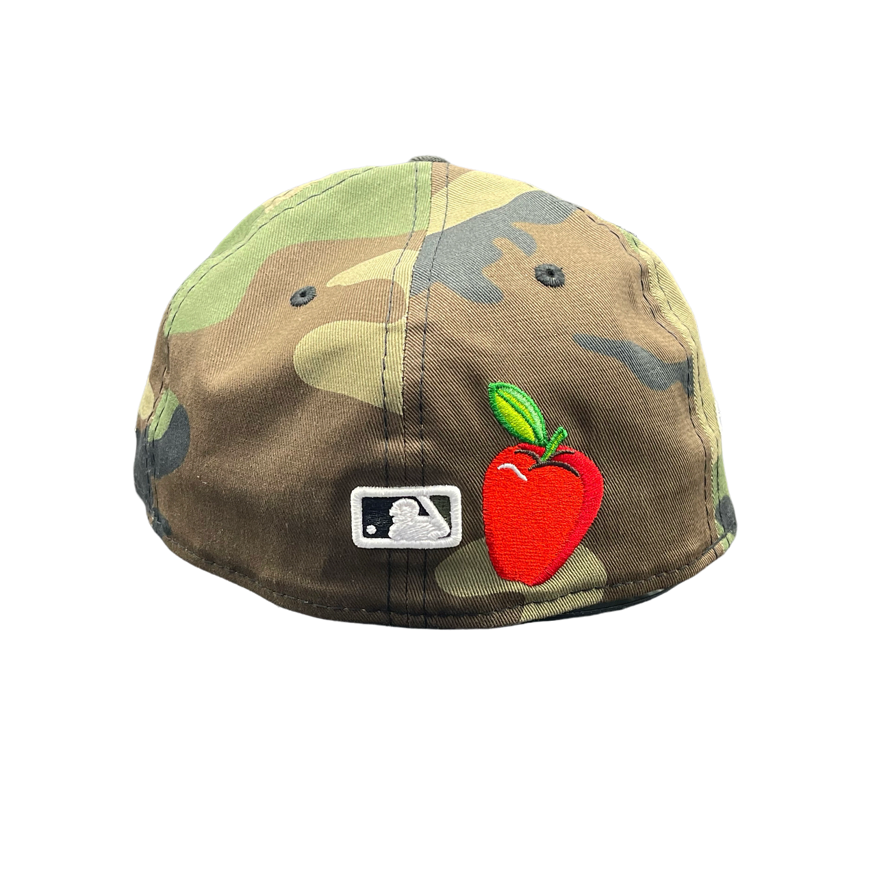 New York Yankees Statue Camo Red UV